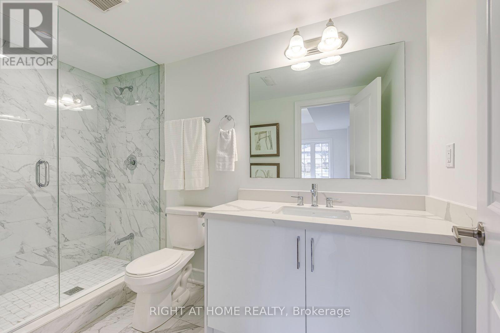 2575 Islington Avenue, Toronto, Ontario  M9V 4A2 - Photo 44 - W13670062