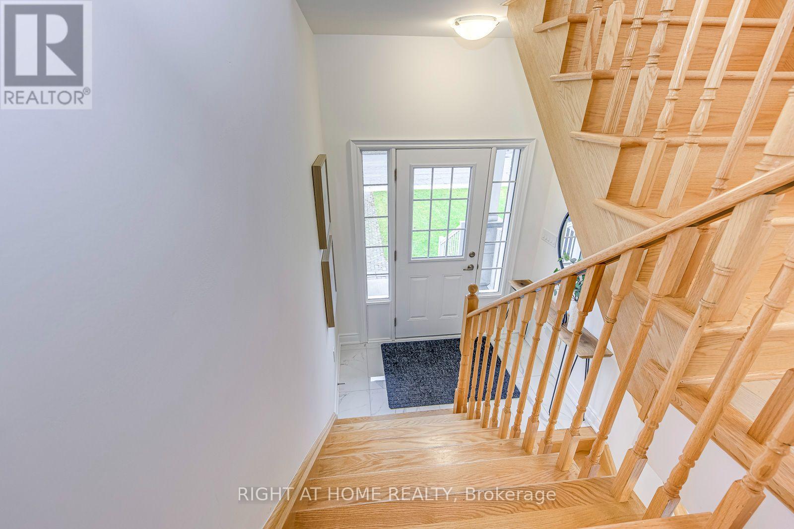 2575 Islington Avenue, Toronto, Ontario  M9V 4A2 - Photo 5 - W13670062