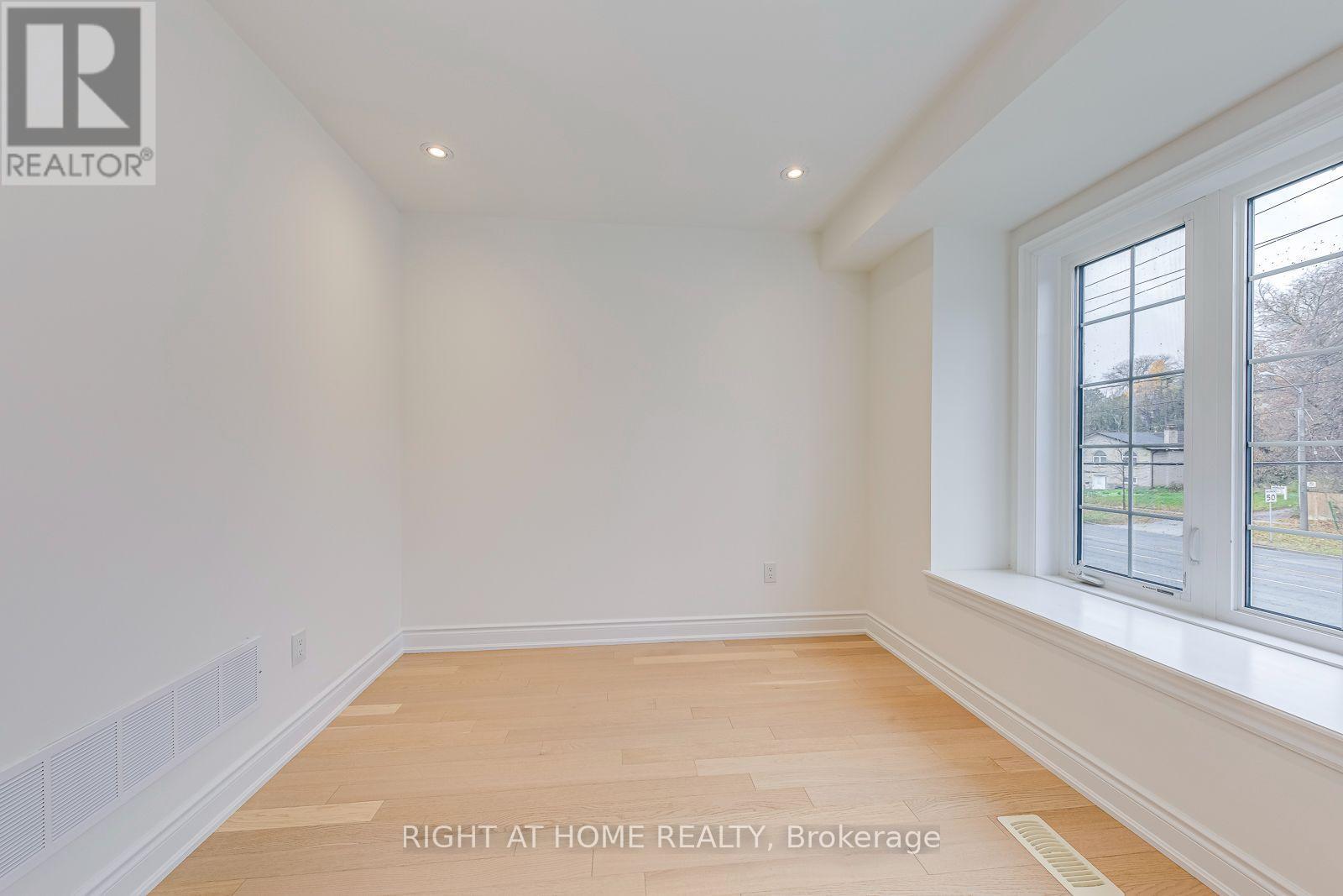 2577 Islington Avenue, Toronto, Ontario  M9V 4A2 - Photo 20 - W13670070