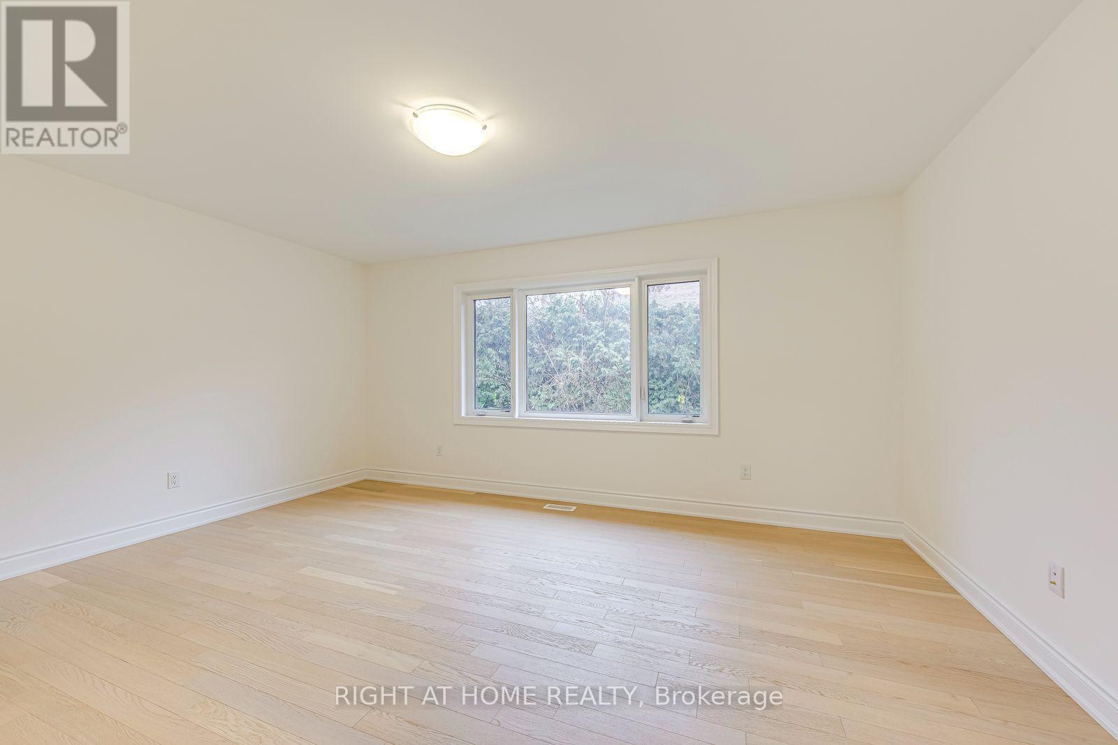2577 Islington Avenue, Toronto, Ontario  M9V 4A2 - Photo 25 - W13670070