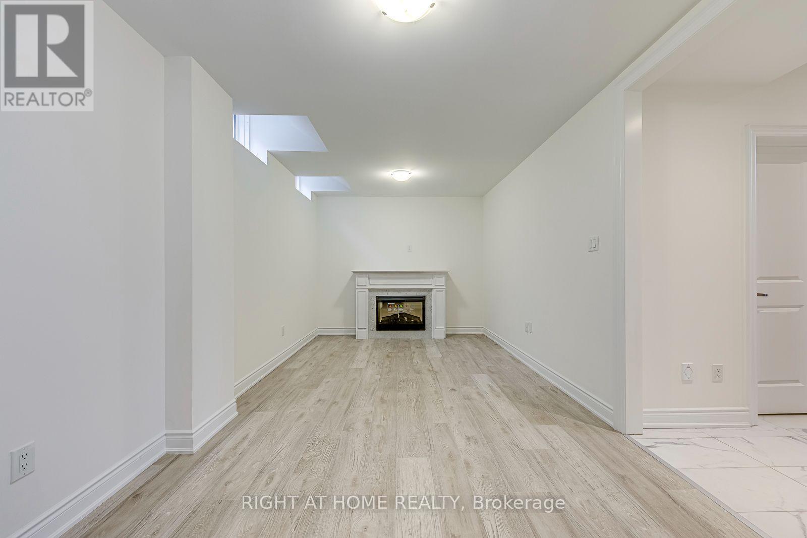2577 Islington Avenue, Toronto, Ontario  M9V 4A2 - Photo 37 - W13670070