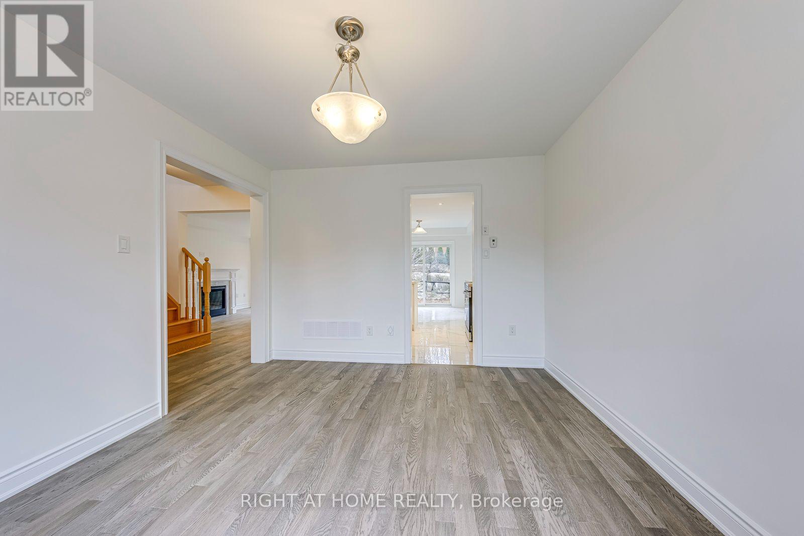 2581 Islington Avenue, Toronto, Ontario  M9V 4A2 - Photo 10 - W13670074