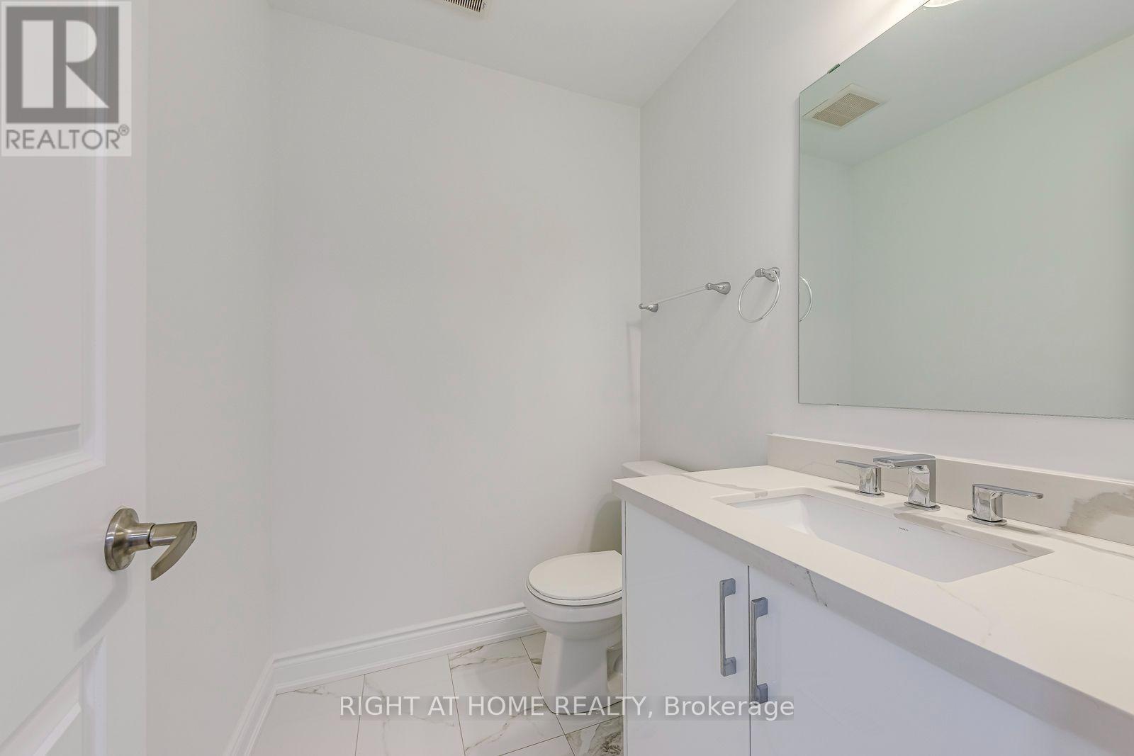 2581 Islington Avenue, Toronto, Ontario  M9V 4A2 - Photo 22 - W13670074