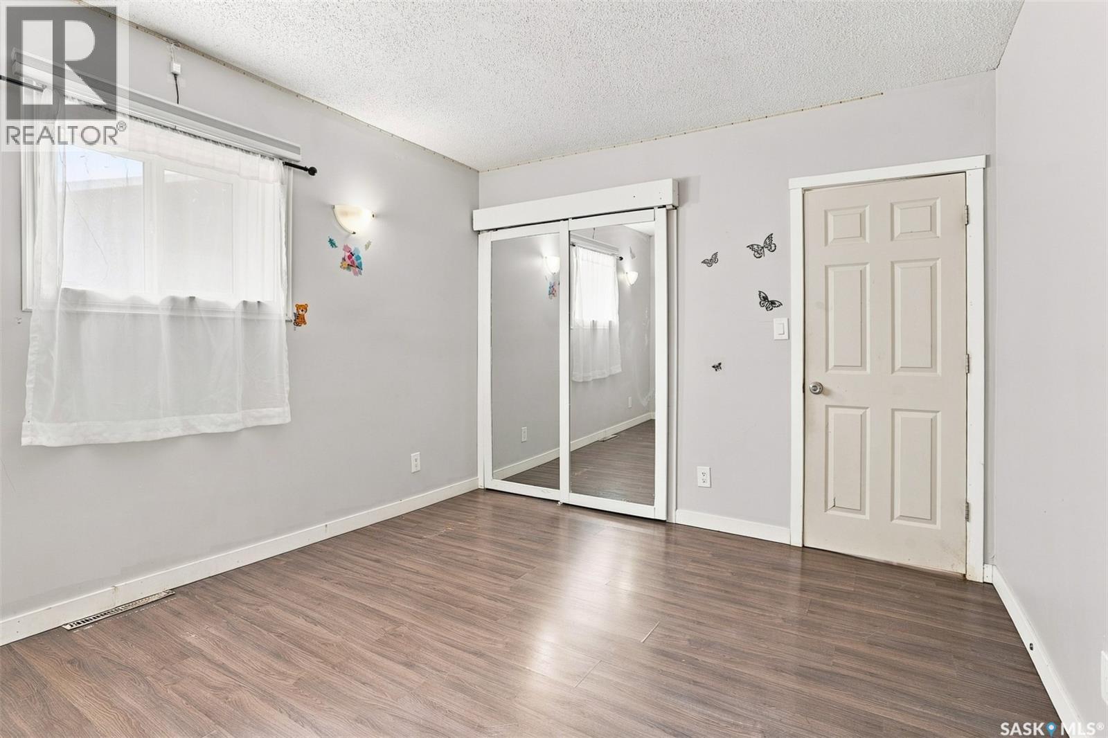 1539 B Avenue N, Saskatoon, Saskatchewan  S7L 1G9 - Photo 13 - SK045464