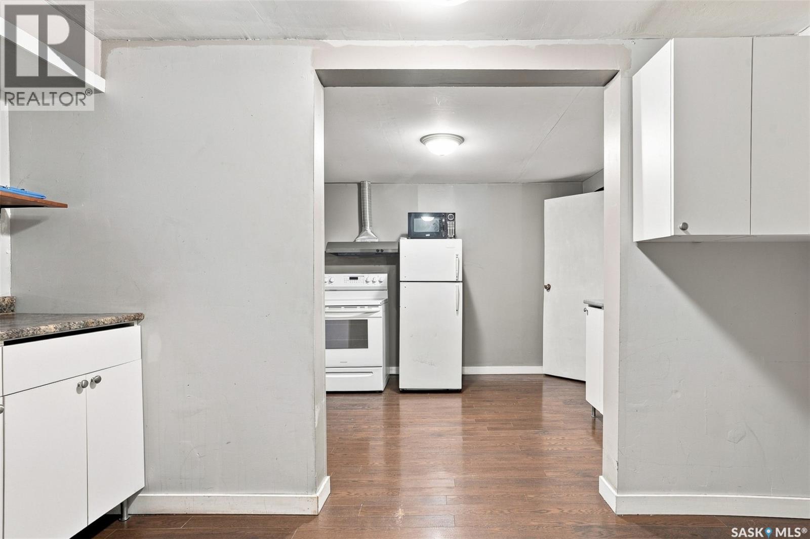 1539 B Avenue N, Saskatoon, Saskatchewan  S7L 1G9 - Photo 20 - SK045464