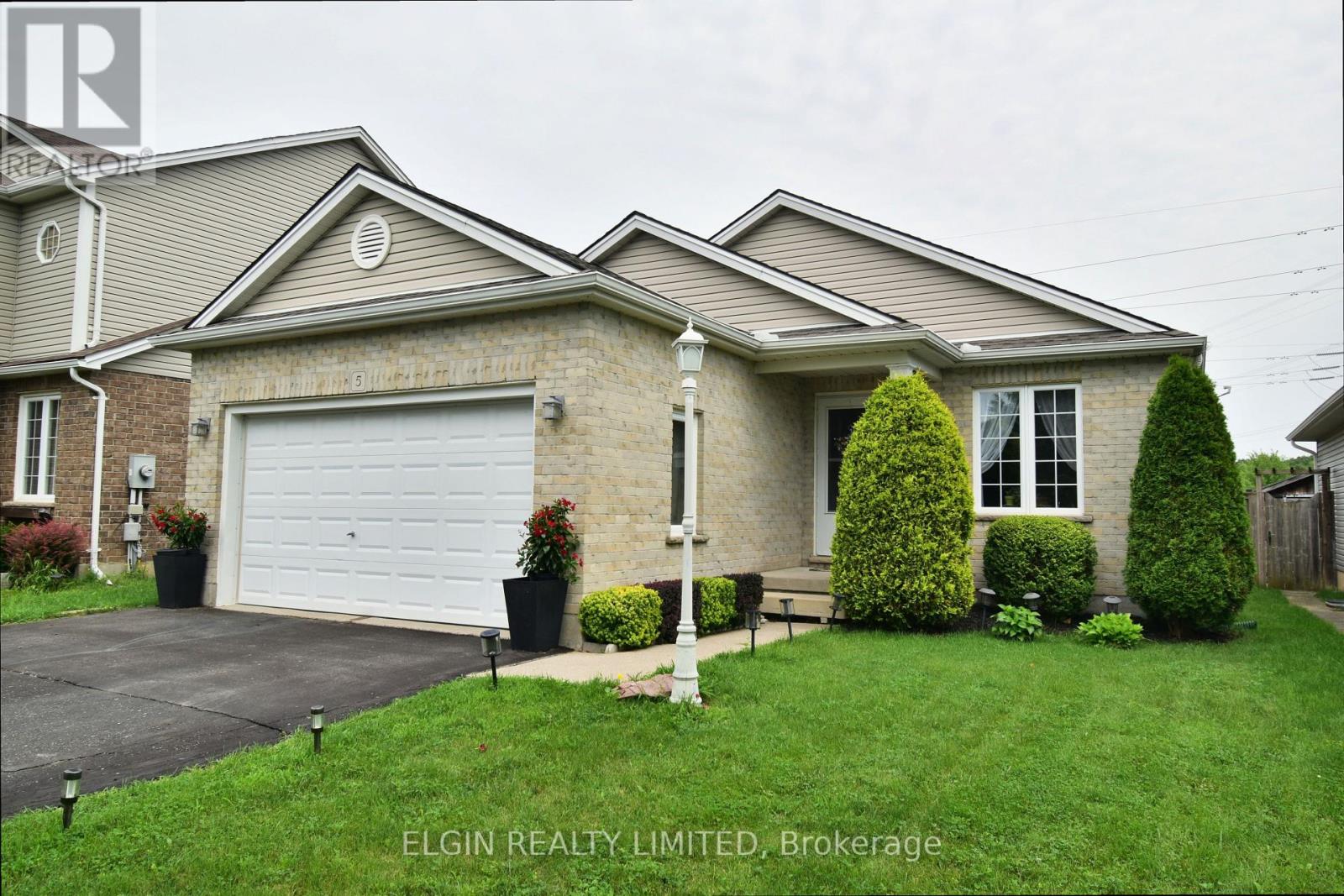5 Havenridge Court, St. Thomas, Ontario  N5P 4P7 - Photo 2 - X13670174