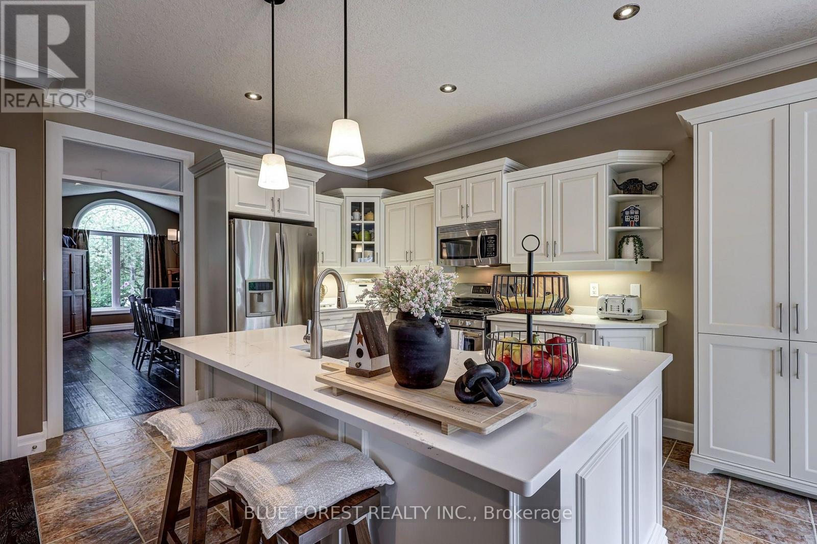 2058 Westpoint Heights, London South, Ontario  N6P 0A3 - Photo 17 - X13670268