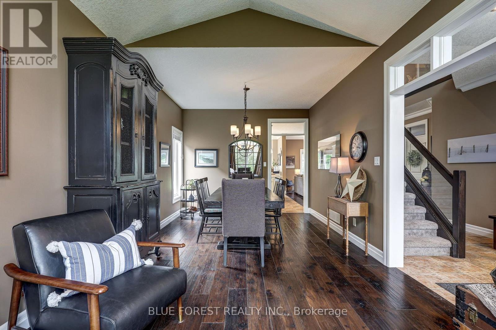 2058 Westpoint Heights, London South, Ontario  N6P 0A3 - Photo 6 - X13670268
