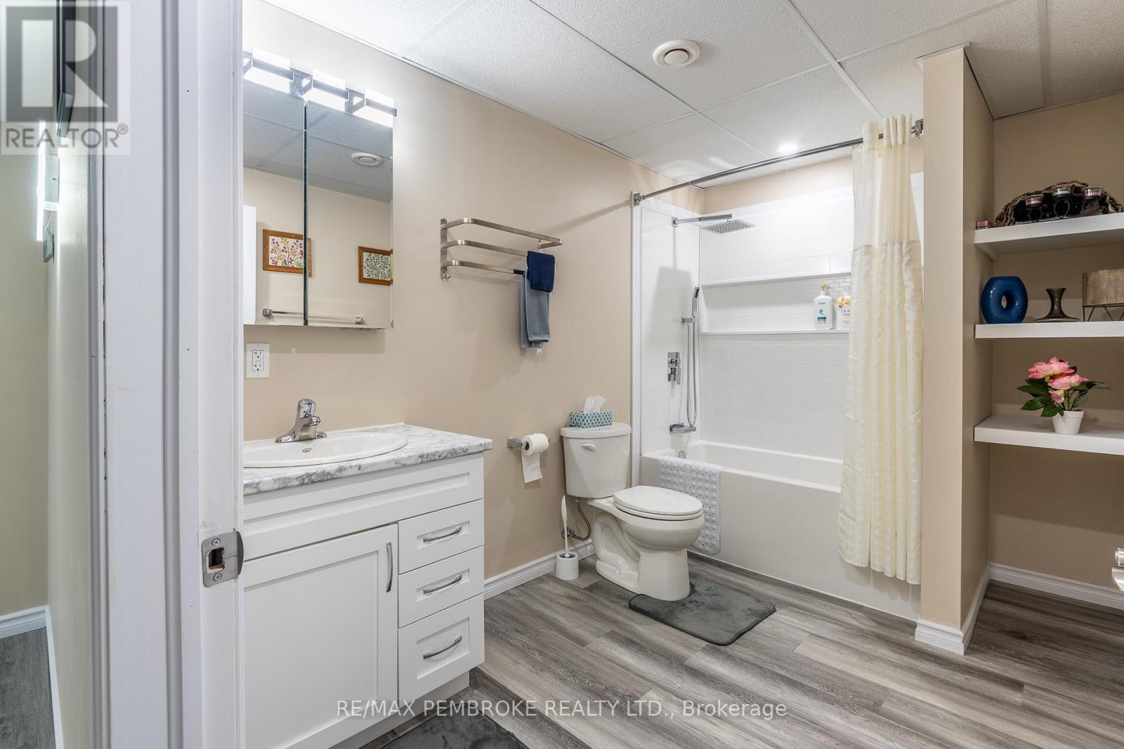 73 Noble Crescent, Petawawa, Ontario  K8H 0G1 - Photo 35 - X13670330