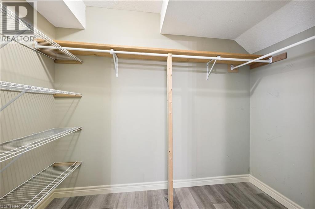 1389 Countrystone Drive, Waterloo, Ontario  N2N 3R8 - Photo 33 - 40854075