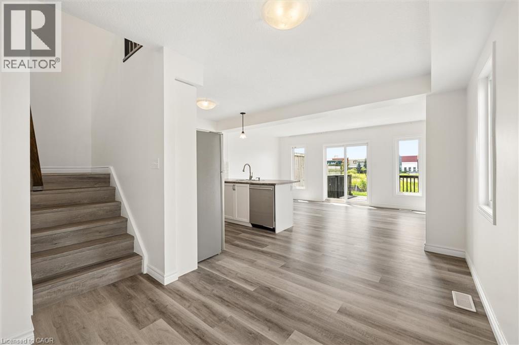 1389 Countrystone Drive, Waterloo, Ontario  N2N 3R8 - Photo 13 - 40854075