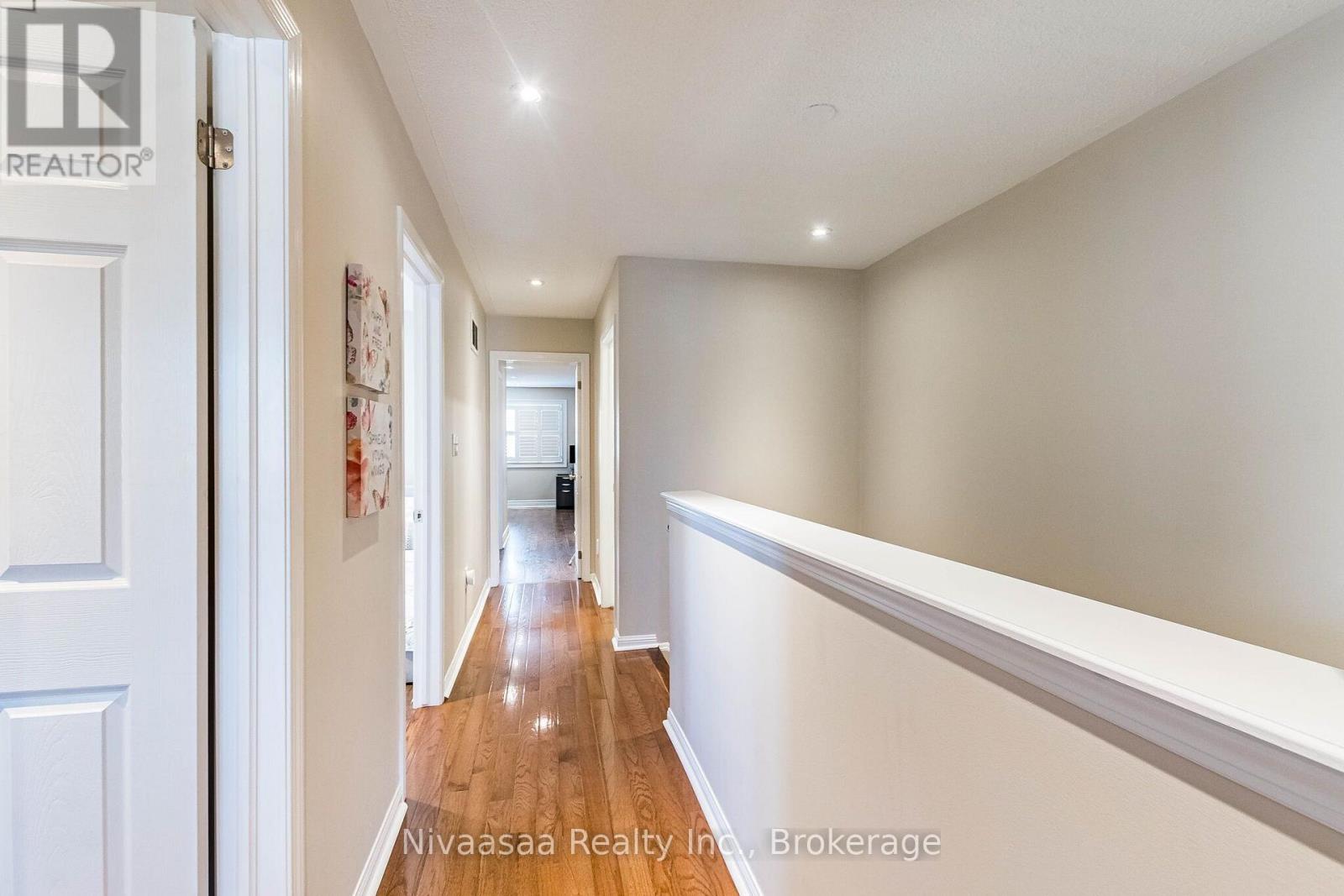 9 Parisian Road, Brampton, Ontario  L6P 2T1 - Photo 18 - W13670450