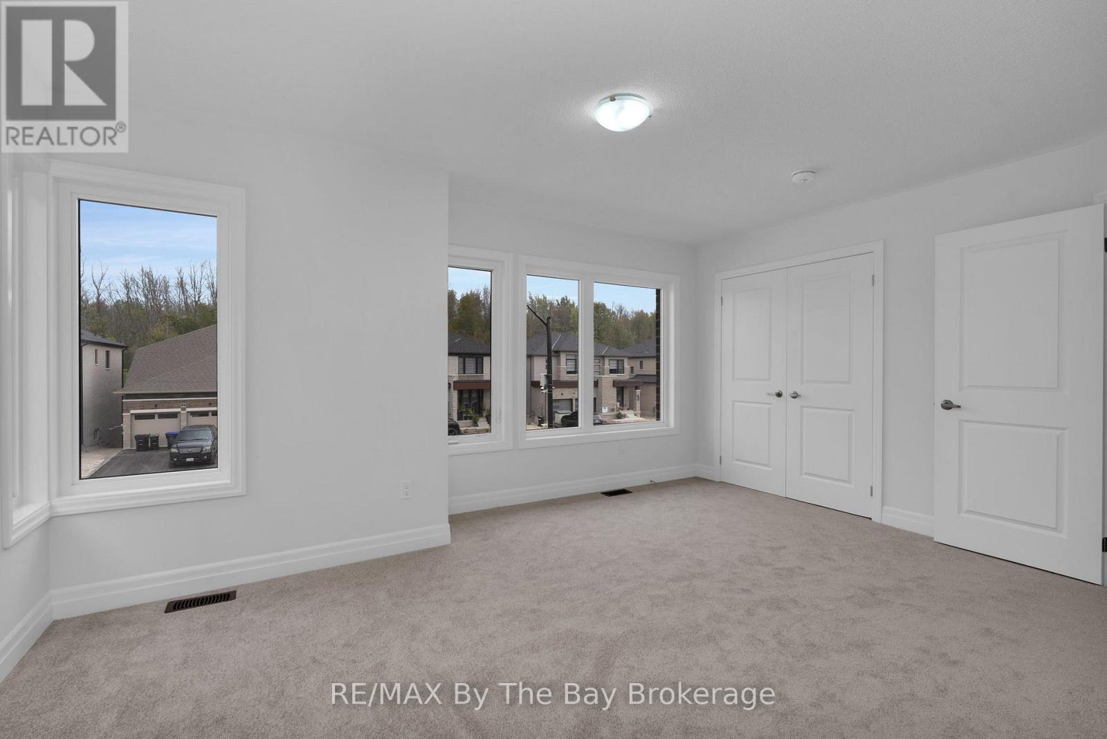 48 Del Ray Crescent, Wasaga Beach, Ontario  L9Z 0N8 - Photo 12 - S13670182