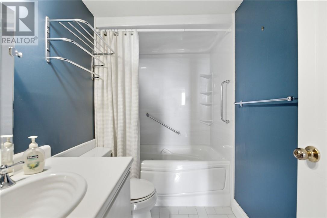 2000 Regent Unit# 501, Greater Sudbury, Ontario  P3E 5T5 - Photo 19 - 2129778