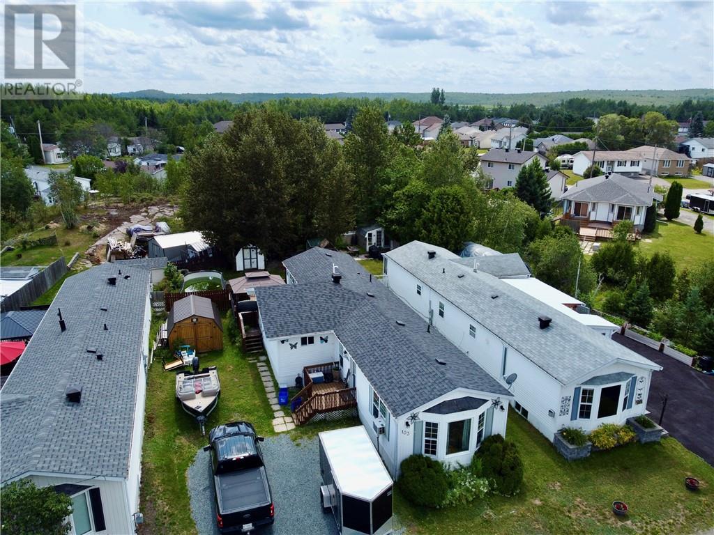 103 Corbin Avenue, Wahnapitae, Ontario  P0M 3C0 - Photo 2 - 2129766