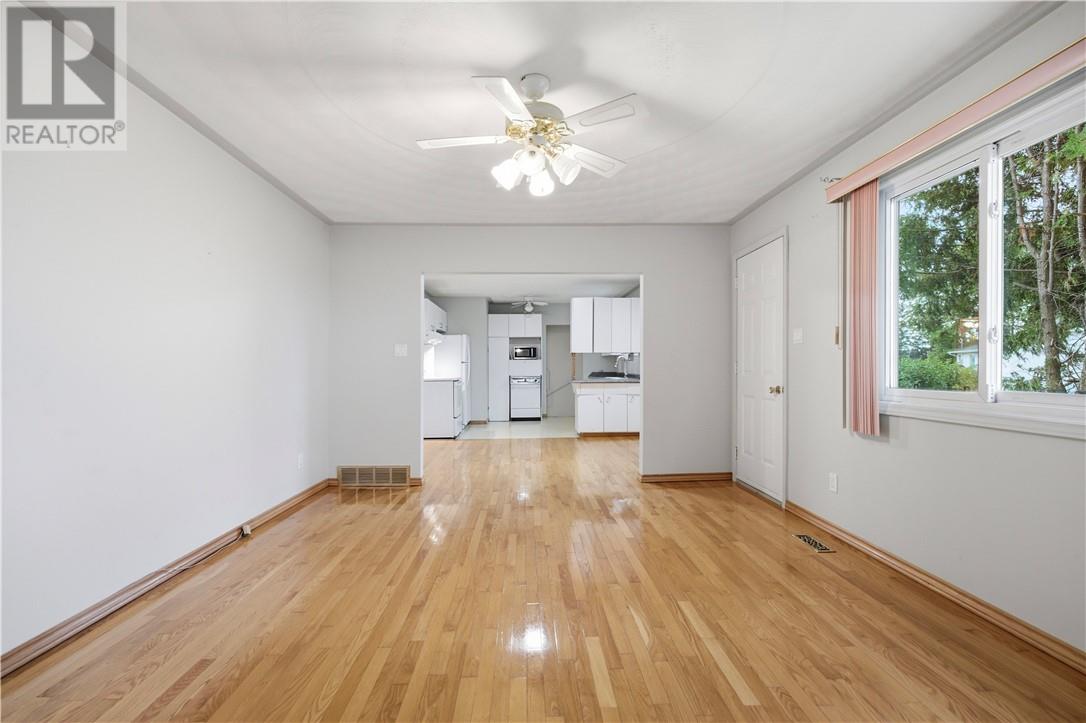 799 Belanger Street, Azilda, Ontario  P0M 1B0 - Photo 11 - 2129759