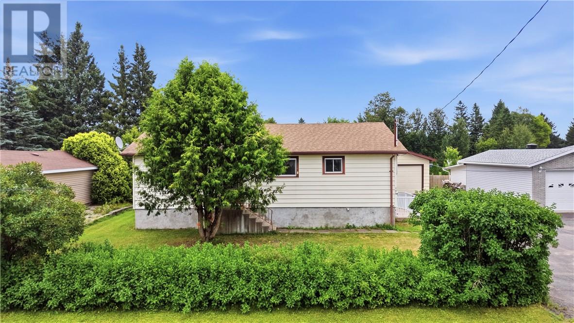799 Belanger Street, Azilda, Ontario  P0M 1B0 - Photo 36 - 2129759