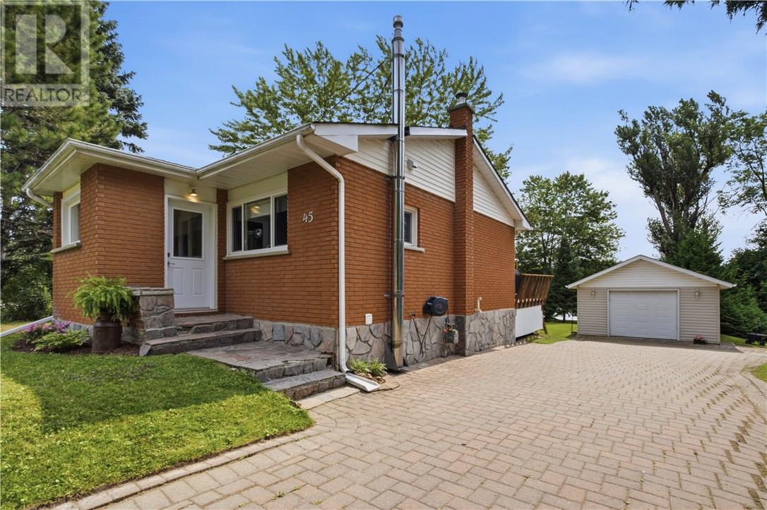 45 Simon Lake Drive, Sudbury, Ontario  P0M 2M0 - Photo 2 - 2129756