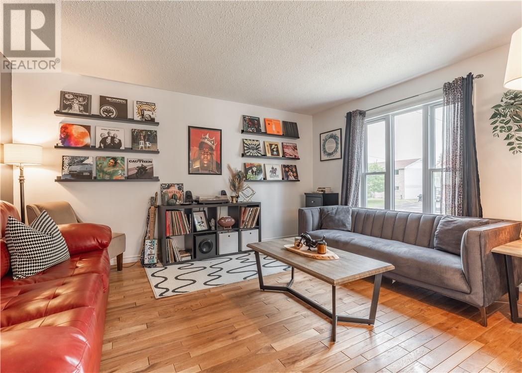 17 Sycamore Street, Chelmsford, Ontario  P0M 1L0 - Photo 7 - 2129755