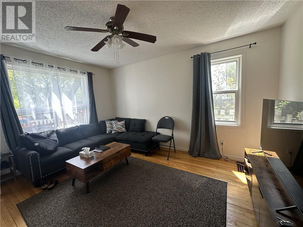452 Arnley, Sudbury, Ontario  P3C 1E9 - Photo 7 - 2129733