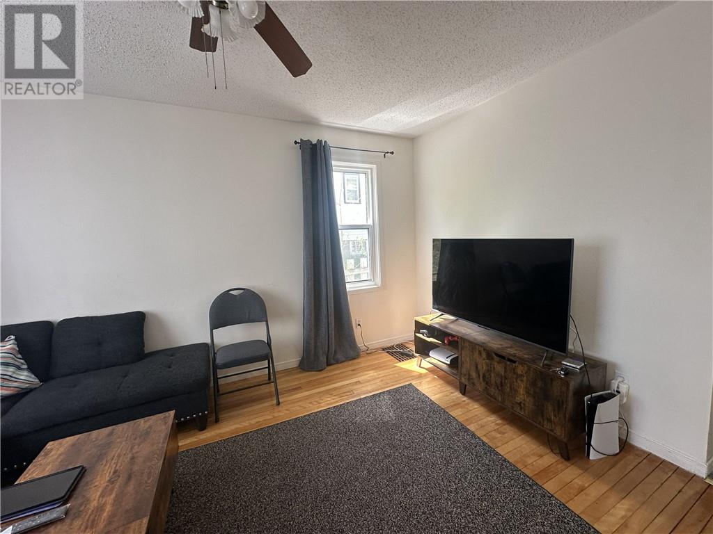452 Arnley, Sudbury, Ontario  P3C 1E9 - Photo 8 - 2129733