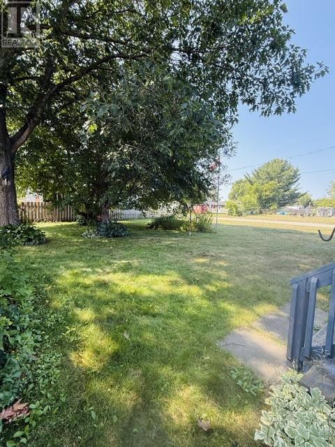 290 Second St N, Massey, Ontario  P0P 1P0 - Photo 8 - 2129732