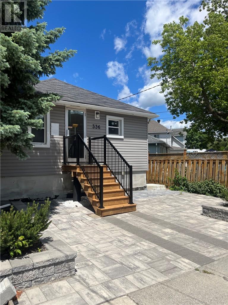 336 Riverside, Sudbury, Ontario  P3E 1H7 - Photo 3 - 2129729