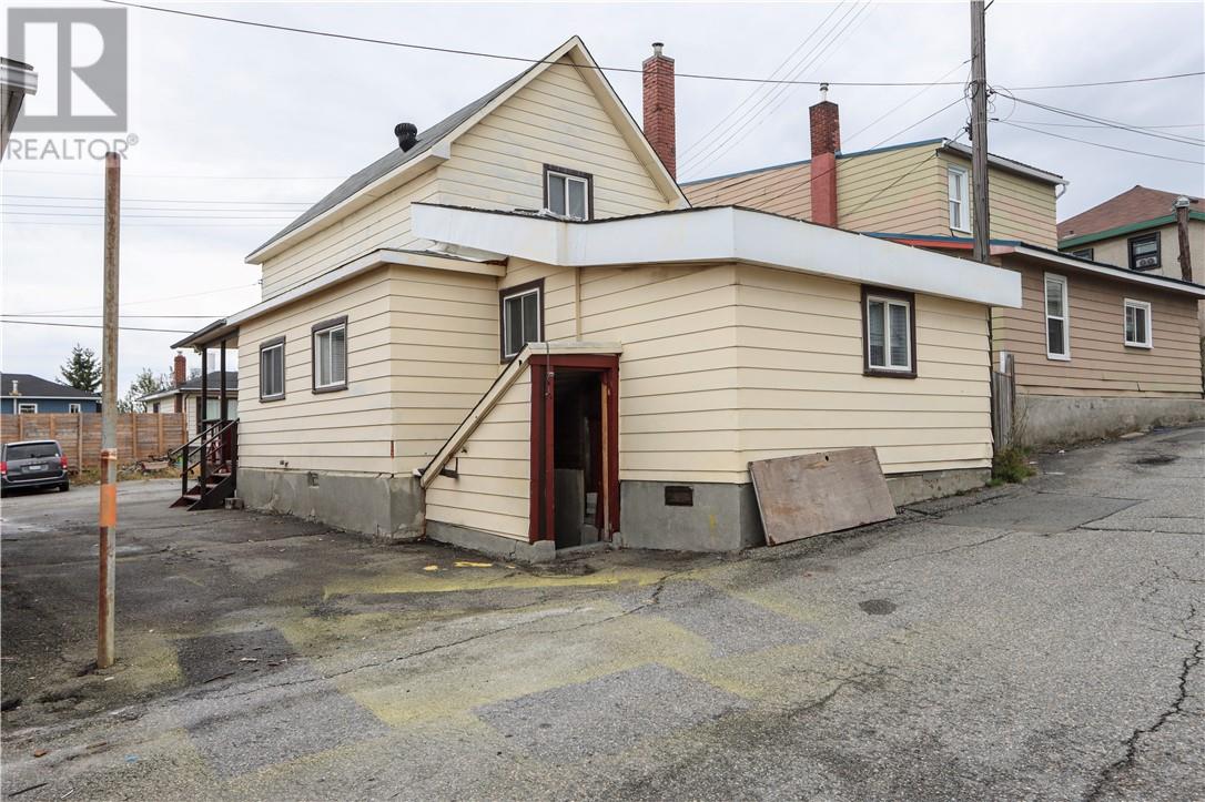 1 Domenico Street, Copper Cliff, Ontario  P0M 1N0 - Photo 28 - 2129683