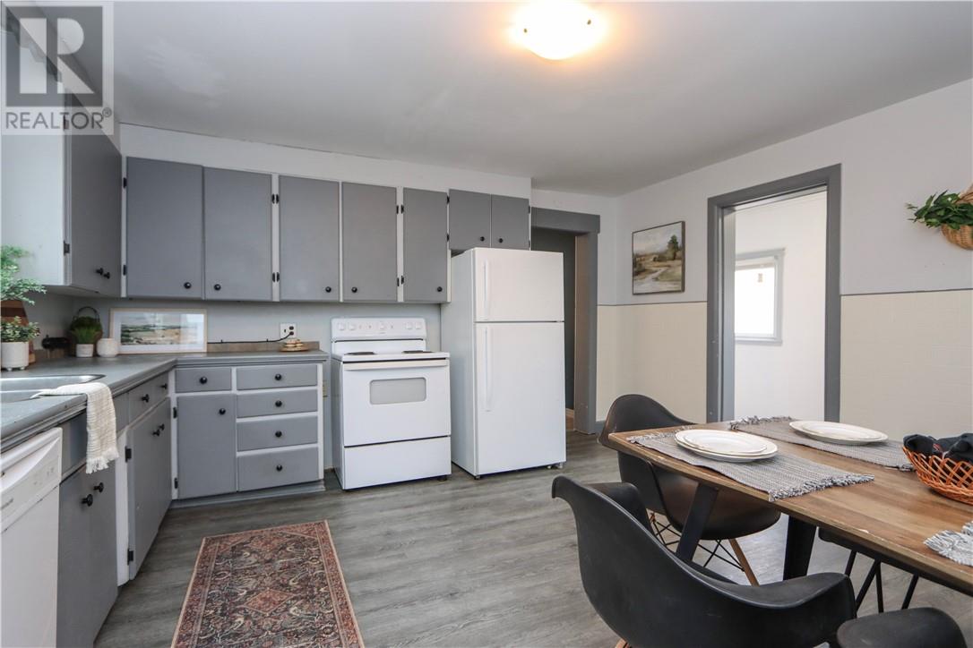 1 Domenico Street, Copper Cliff, Ontario  P0M 1N0 - Photo 6 - 2129683