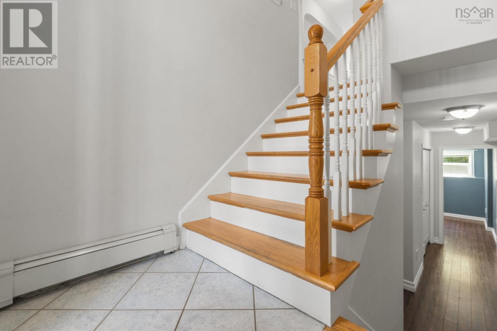 64 Whitehall Crescent, Dartmouth, Nova Scotia  B2W 6N3 - Photo 3 - 202613515