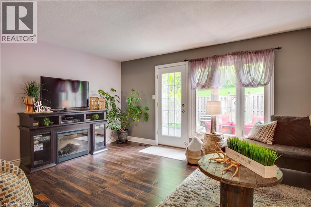 206 Green Valley Drive Unit# 32, Kitchener, Ontario  N2P 1G9 - Photo 4 - 40854545