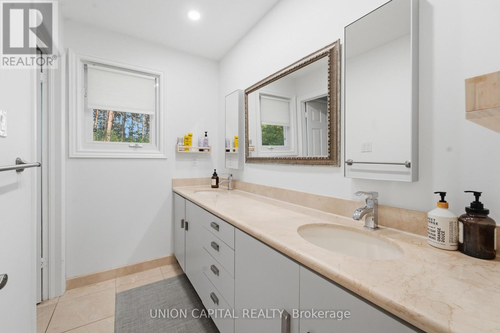 22 Cynthia Crescent, Richmond Hill, Ontario  L4E 2P8 - Photo 24 - N13670230