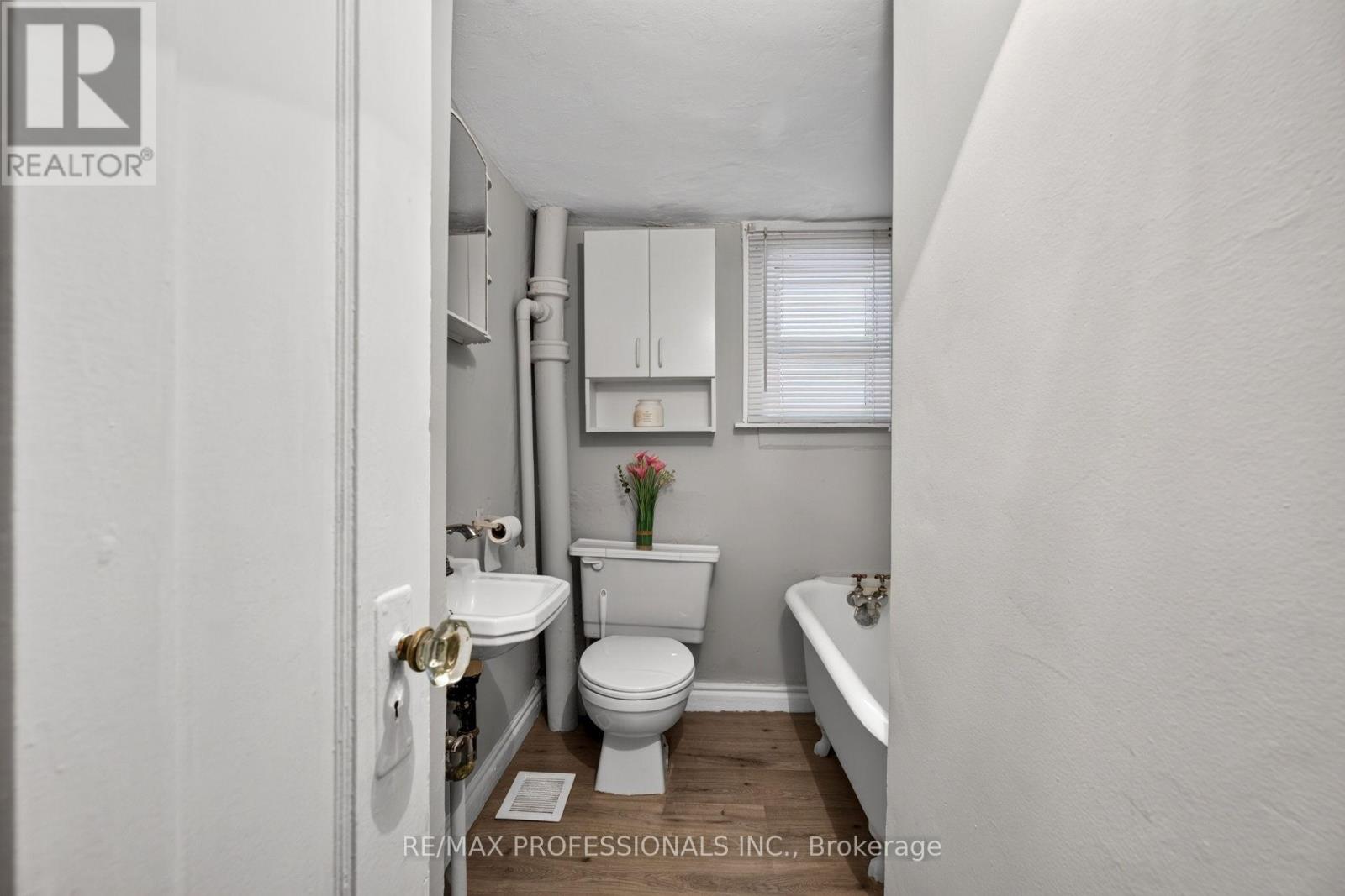 262 Melrose Street, Toronto, Ontario  M8Z 1G6 - Photo 21 - W13670212