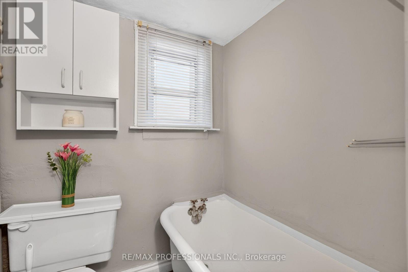 262 Melrose Street, Toronto, Ontario  M8Z 1G6 - Photo 22 - W13670212