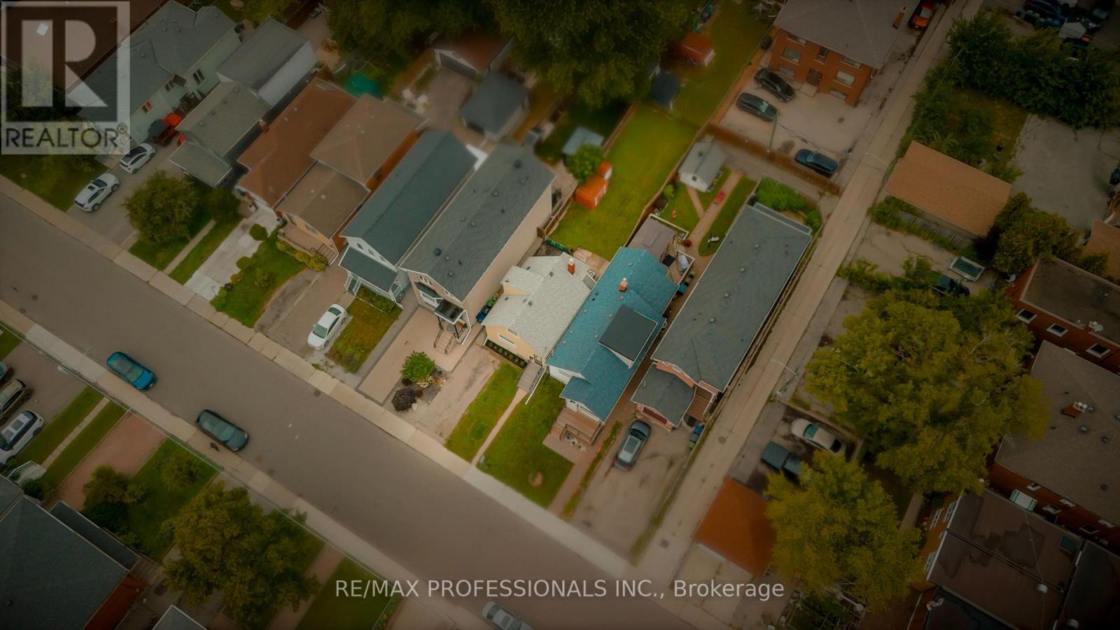 262 Melrose Street, Toronto, Ontario  M8Z 1G6 - Photo 34 - W13670212