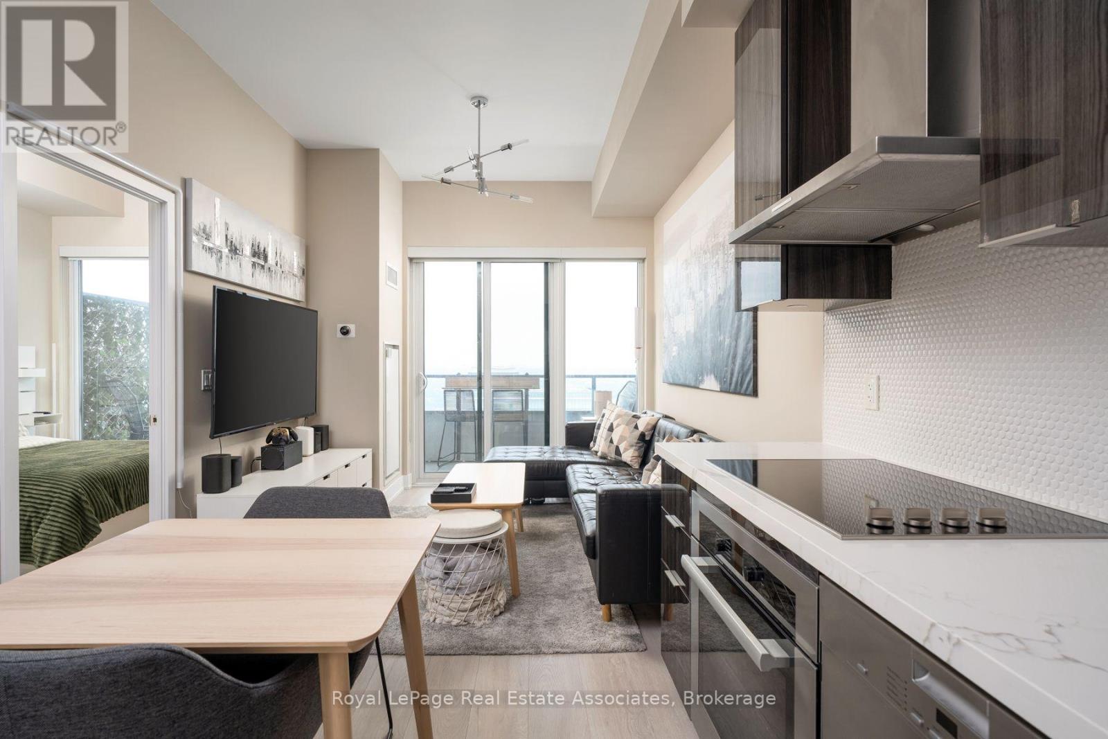 6104 - 30 Shore Breeze Drive, Toronto, Ontario  M8V 0J1 - Photo 13 - W13670324