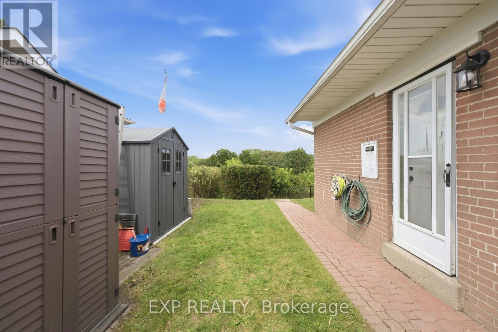 57 Riverhead Drive, Toronto, Ontario  M9W 4G3 - Photo 26 - W13670334