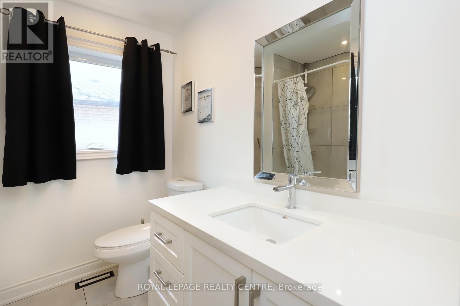 598 Pilcom Court, Mississauga, Ontario  L5B 4A3 - Photo 23 - W13670378