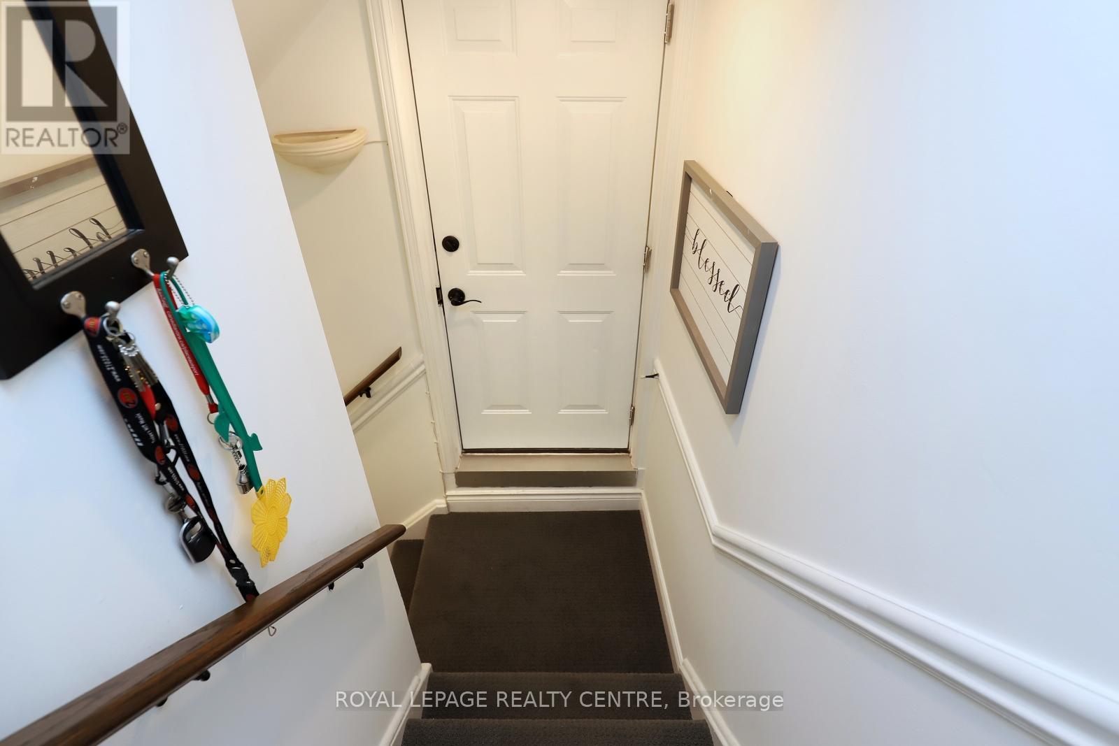 598 Pilcom Court, Mississauga, Ontario  L5B 4A3 - Photo 24 - W13670378