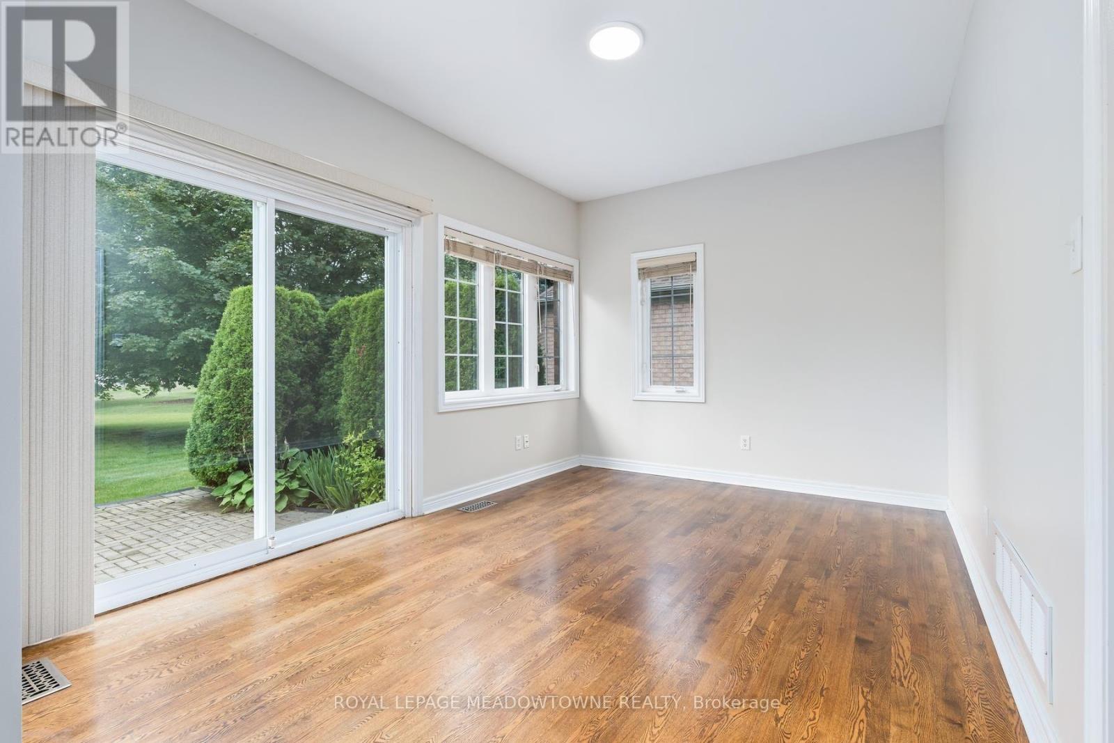 10 Orchard Park Gate, Brampton, Ontario  L6R 1W5 - Photo 12 - W13670388