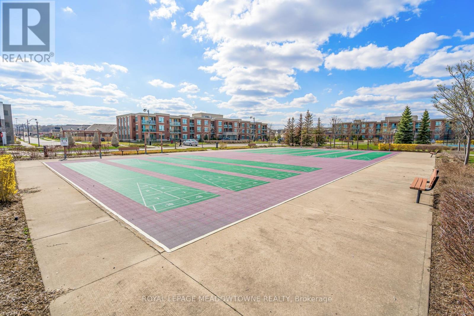 10 Orchard Park Gate, Brampton, Ontario  L6R 1W5 - Photo 43 - W13670388