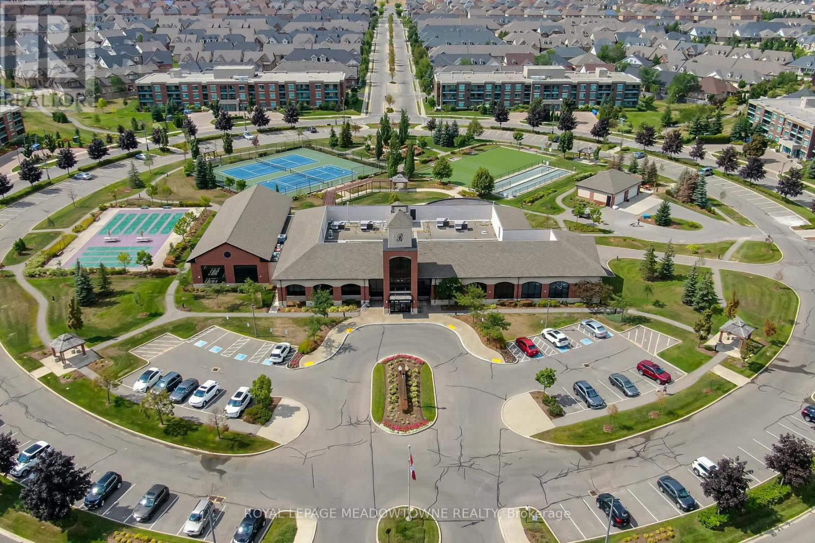 10 Orchard Park Gate, Brampton, Ontario  L6R 1W5 - Photo 45 - W13670388