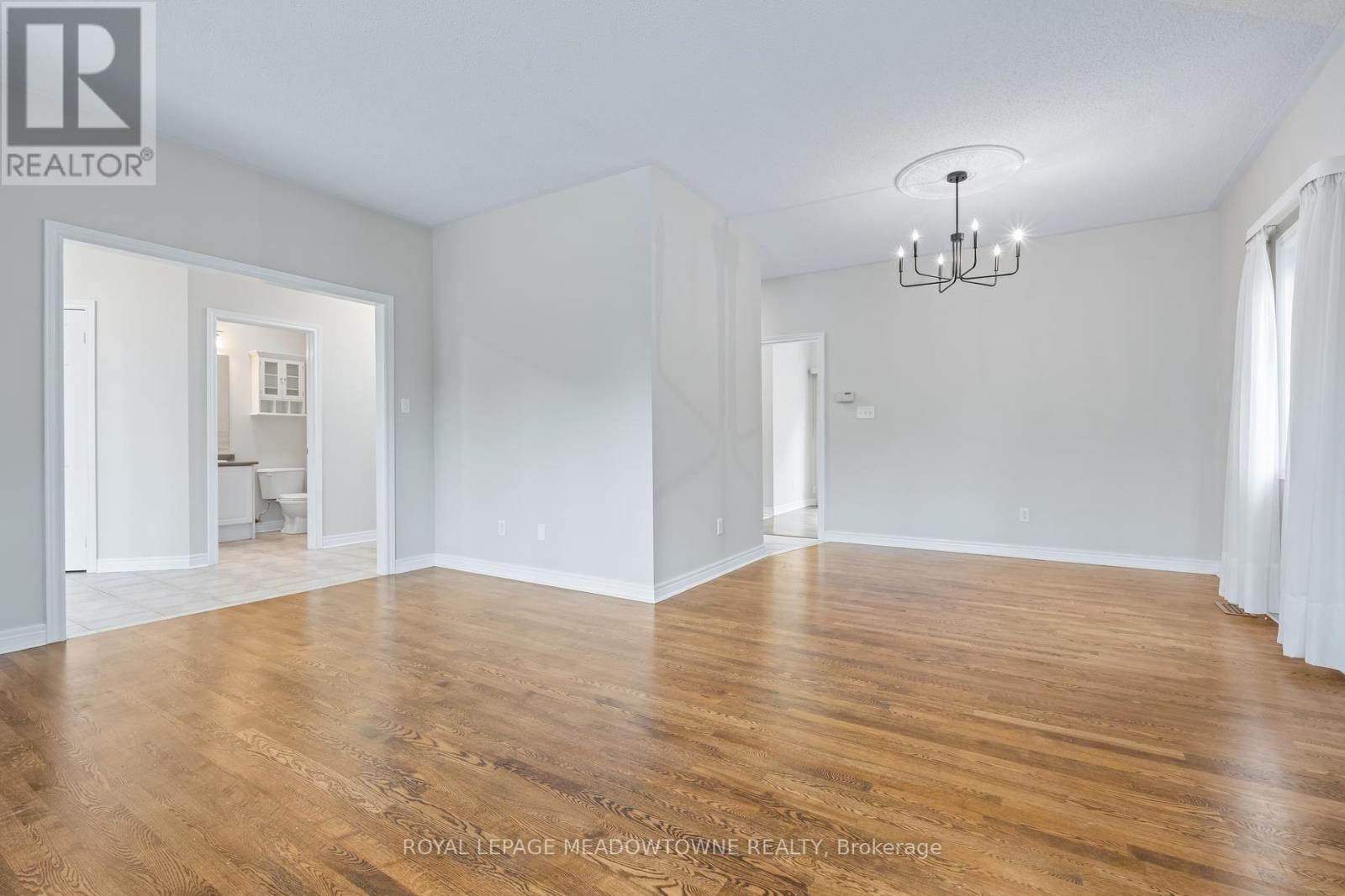 10 Orchard Park Gate, Brampton, Ontario  L6R 1W5 - Photo 9 - W13670388
