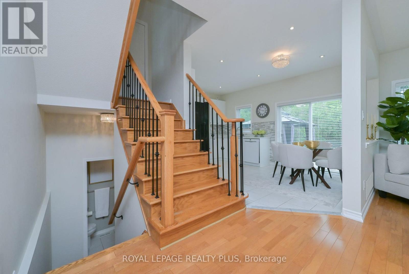3083 Ferguson Drive, Burlington, Ontario  L7M 0G6 - Photo 14 - W13670444