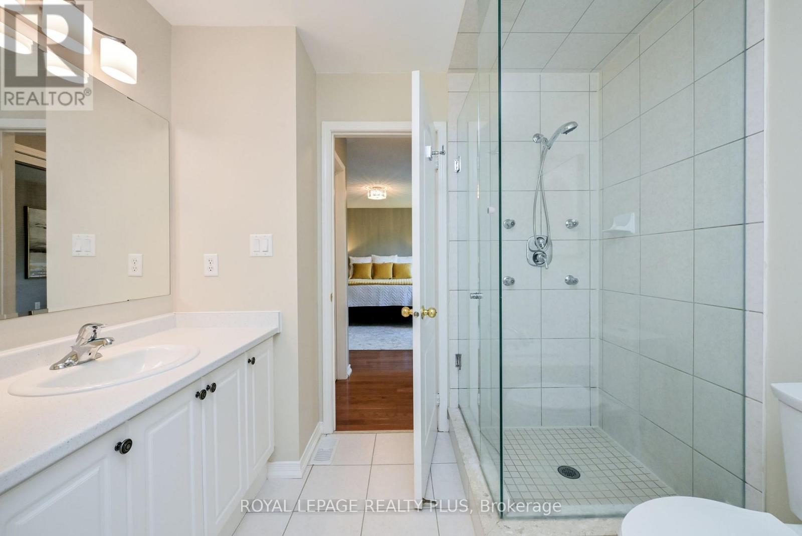 3083 Ferguson Drive, Burlington, Ontario  L7M 0G6 - Photo 19 - W13670444