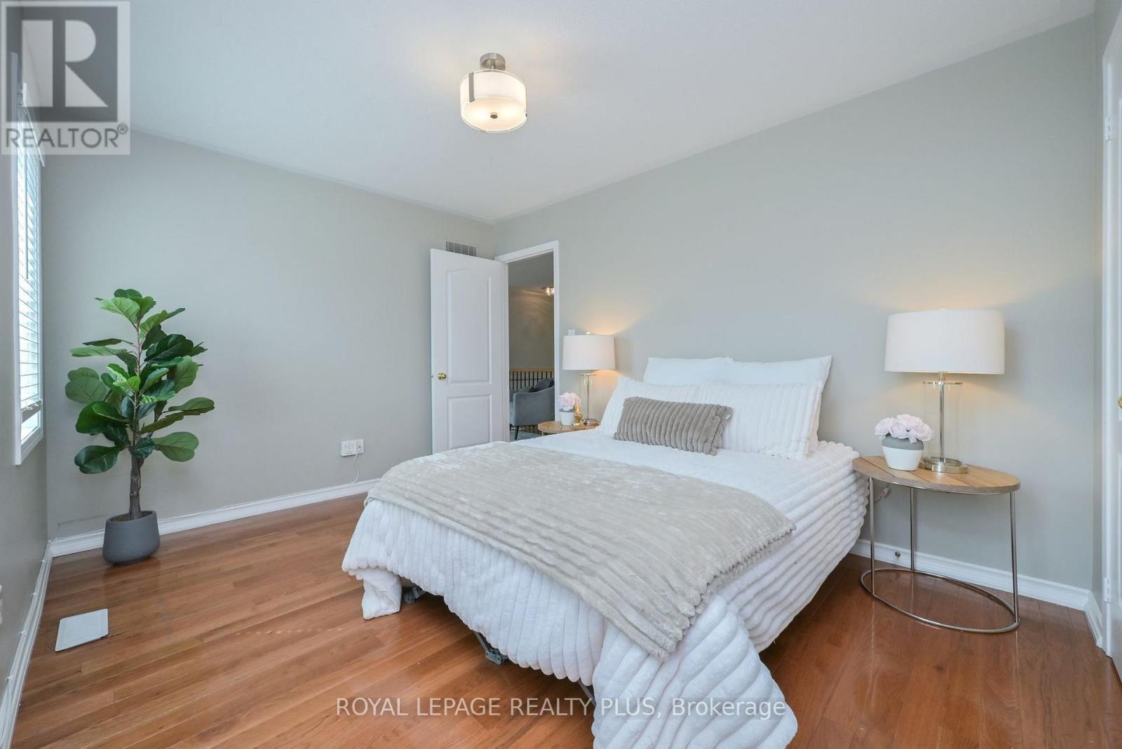 3083 Ferguson Drive, Burlington, Ontario  L7M 0G6 - Photo 22 - W13670444