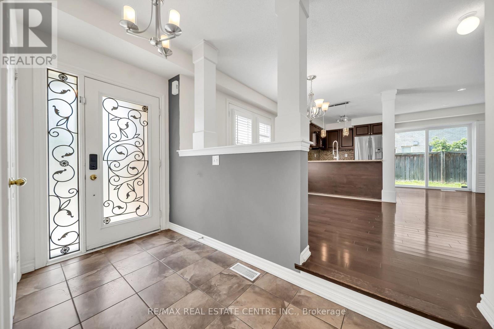 4215 Cole Crescent, Burlington, Ontario  L7M 0M6 - Photo 13 - W13670492