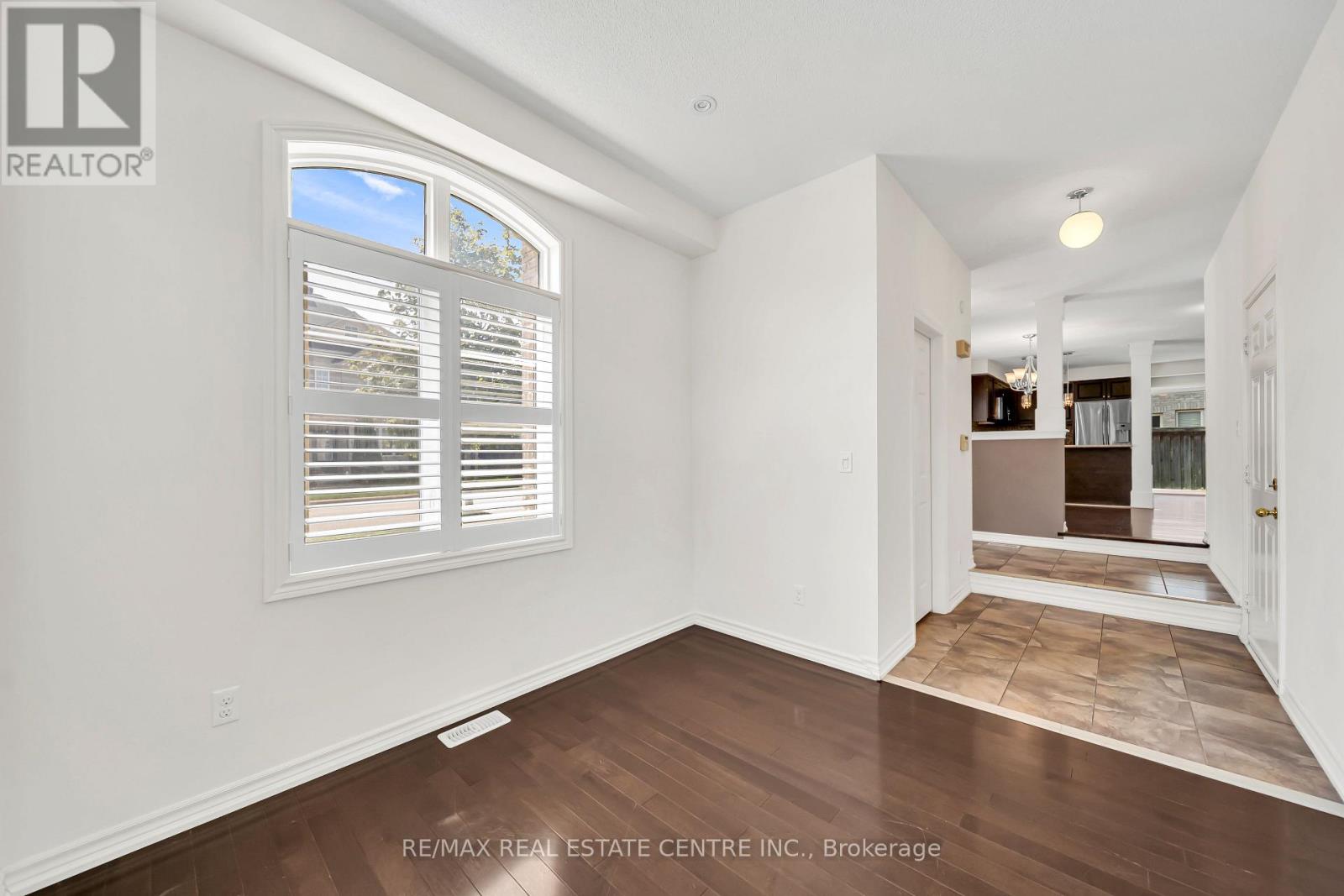 4215 Cole Crescent, Burlington, Ontario  L7M 0M6 - Photo 16 - W13670492