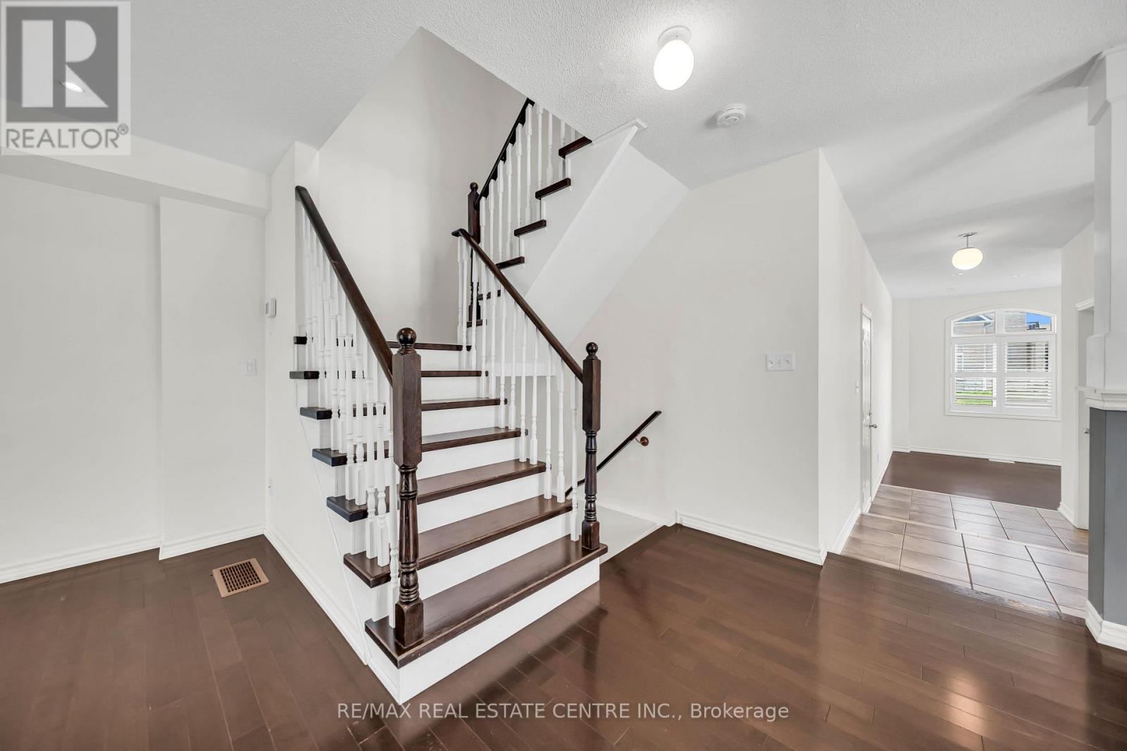 4215 Cole Crescent, Burlington, Ontario  L7M 0M6 - Photo 22 - W13670492