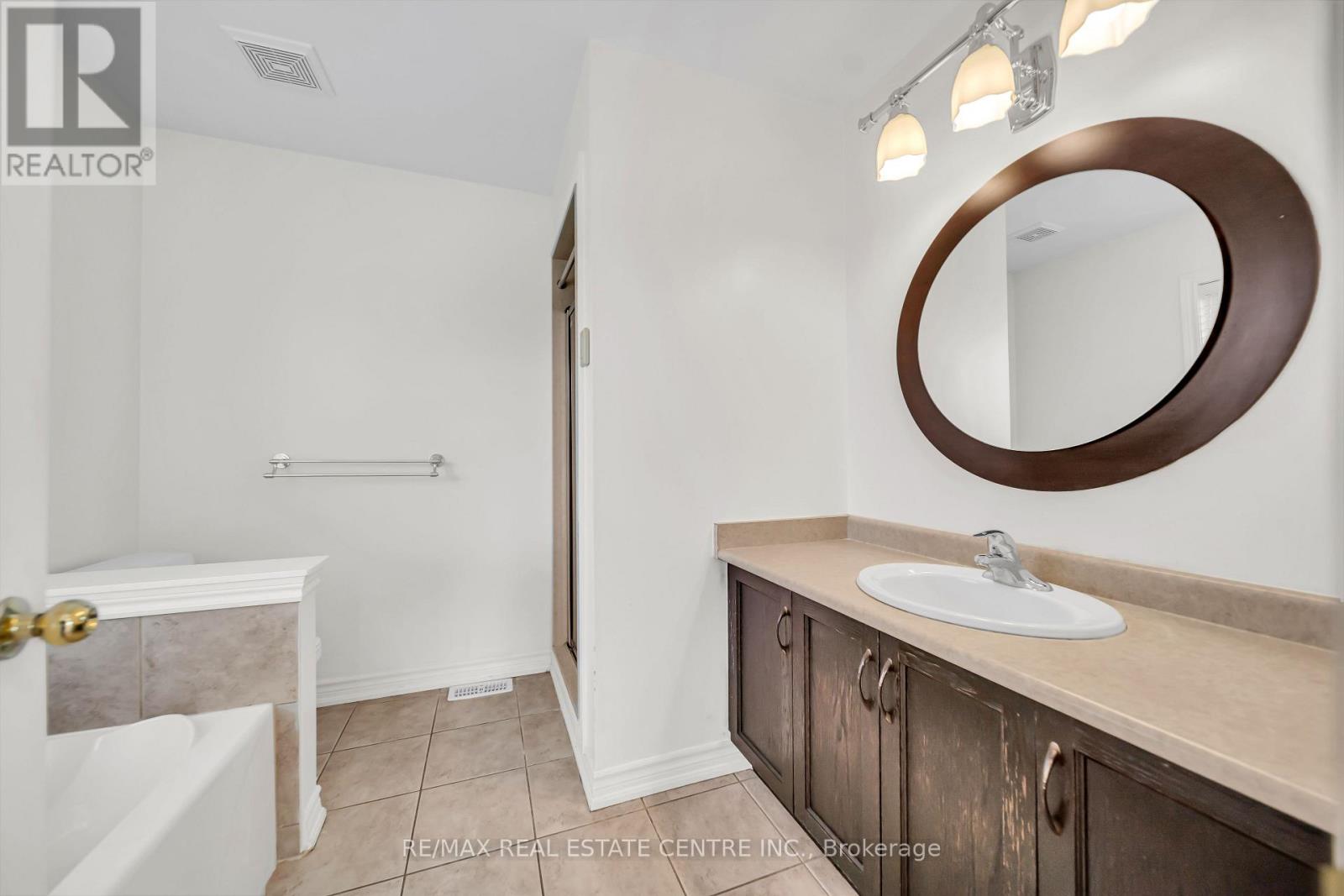 4215 Cole Crescent, Burlington, Ontario  L7M 0M6 - Photo 34 - W13670492